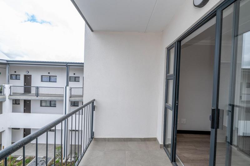 2 Bedroom Property for Sale in Buhrein Western Cape